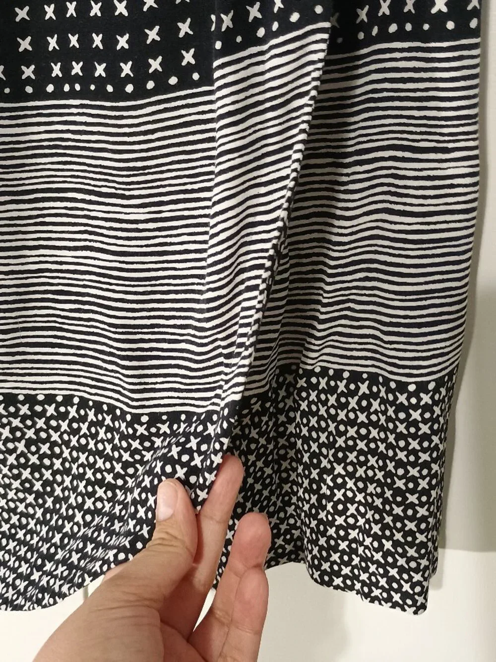 LOFT Black White Mixed Print A-Line Skirt Size 4 | Striped Geometric Mini Skirt